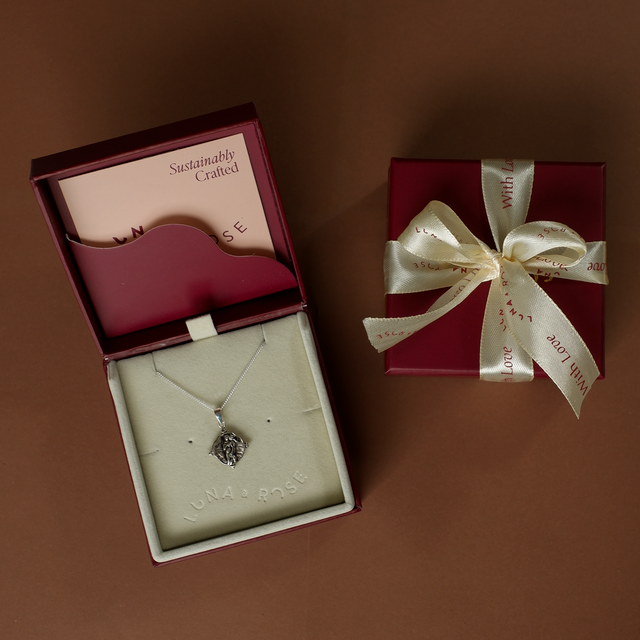 Aphrodite Necklace for Love - Silver