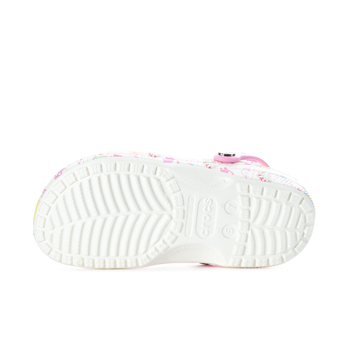 Women’s pastel clogs outsole with textured white tread and pink accents
