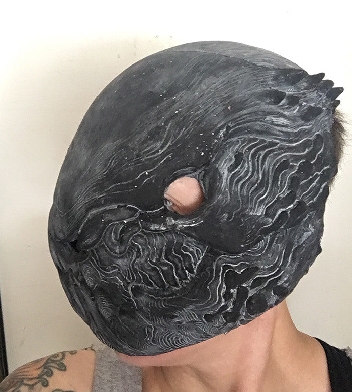 DUNKLEBEEST FLEXIBLE NEOPRENE MASK- ROUND 2
