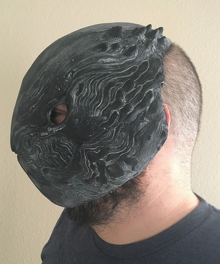 DUNKLEBEEST LAVA- FINISHED MASK