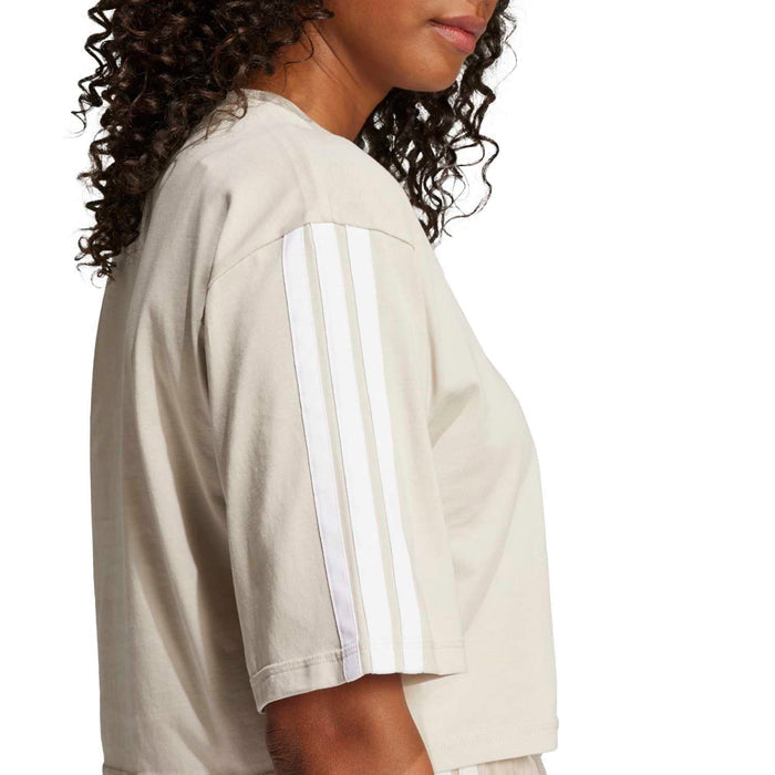 Light cream women’s t-shirt with vertical 3-stripe detail on the sleeve