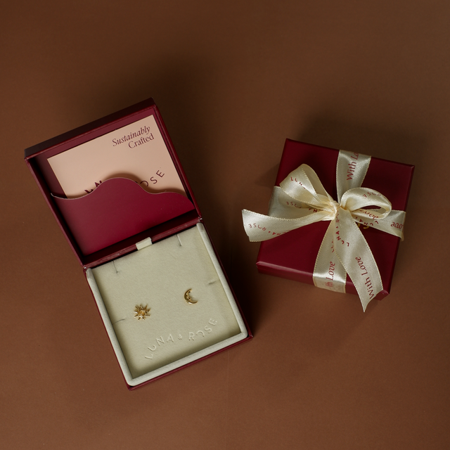 Neri x Luna & Rose - Moon & Sun Stud Earrings - Gold