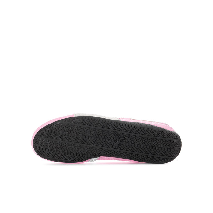 Youth ballet sneakers outsole view, pink edge with black non-slip tread