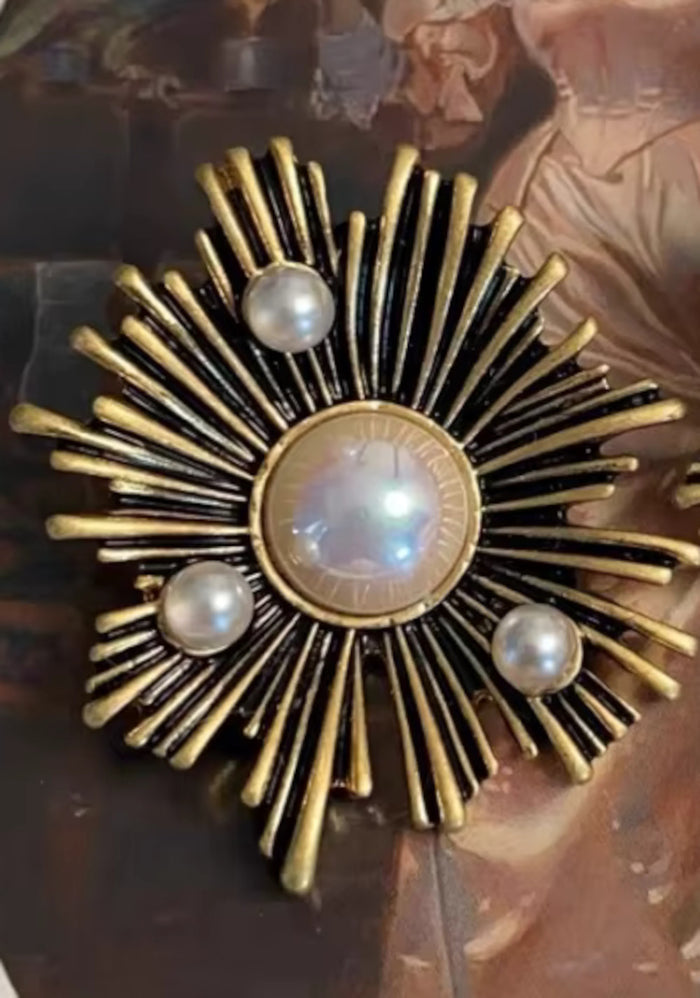 Adjustable Large Sun Finger Ring Antique Gold Women Cocktail Jewelry with Pearls