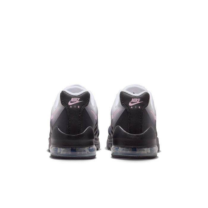 Youth sneakers with black heel and dark upper, Nike Air logo on back