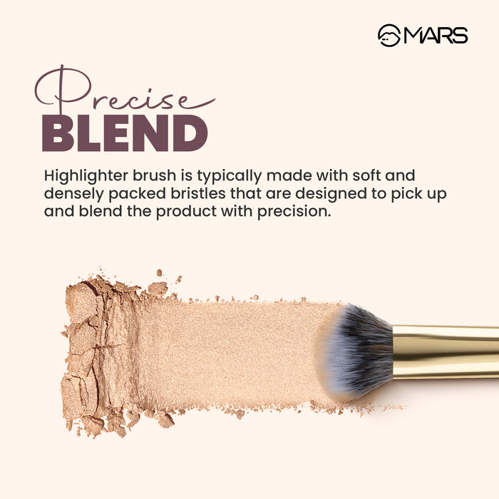 Artist's Arsenal Brush | Dense Highlighter Brush
