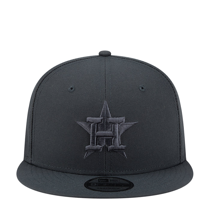 Dark gray baseball cap with embroidered Astros logo on front panel