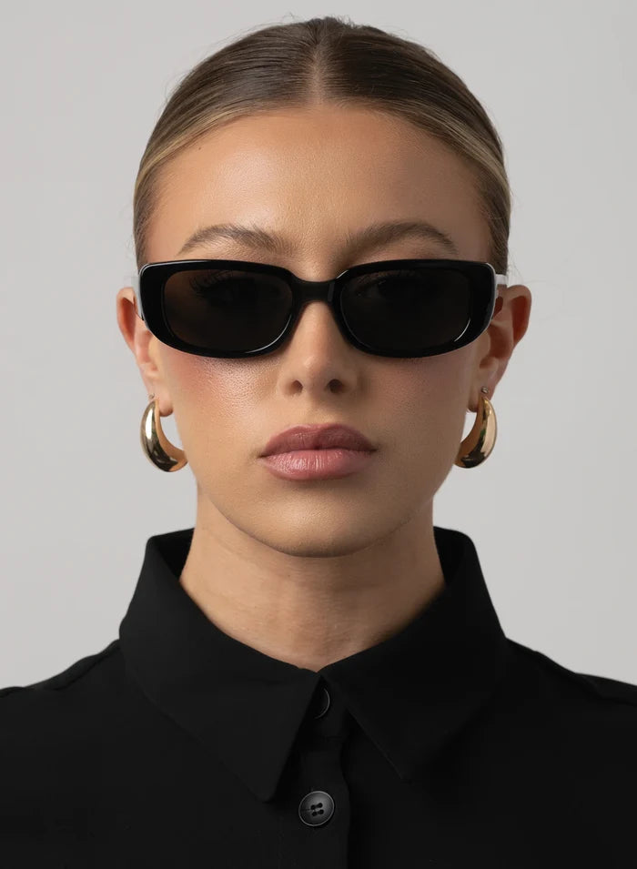 Backstreet Black