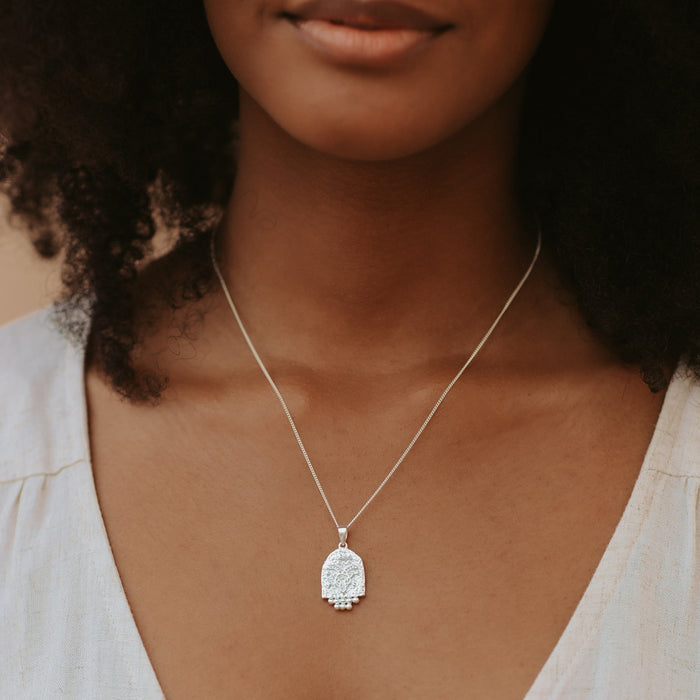 Luna & Rose CAPRICORN ZODIAC PENDANT - SILVER