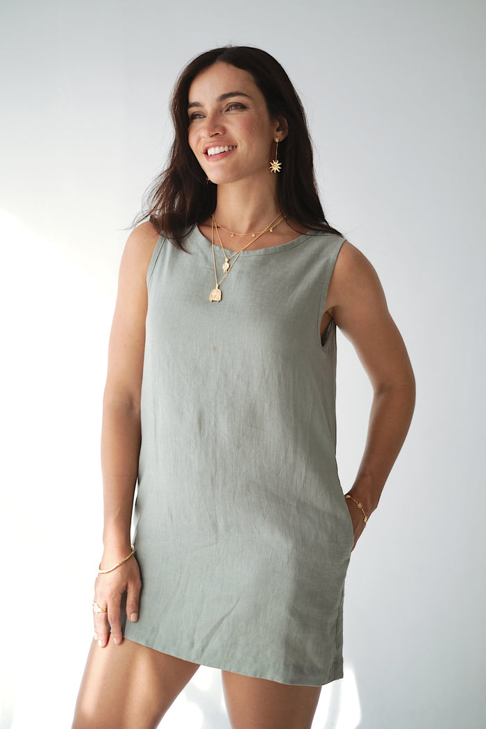 DOLLY DRESS - Sage