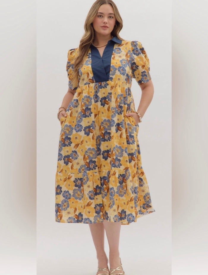 Entro Floral Contrast Collar Dress