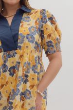 Entro Floral Contrast Collar Dress