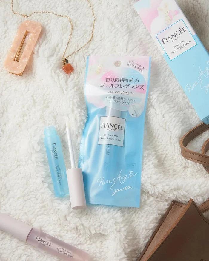 FIANCEE Gel Fragrance Pure Hug Savon 7g
