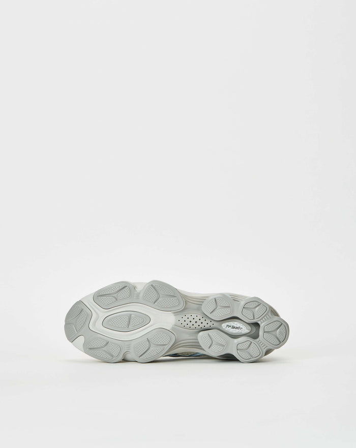 asics GEL-KINETIC FLUENT. Underground Footwear. Rule of Next Streetwear.