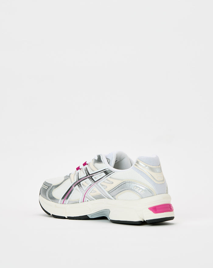 asics Gel-Stratus MC. Underground Footwear. Rule of Next Streetwear.