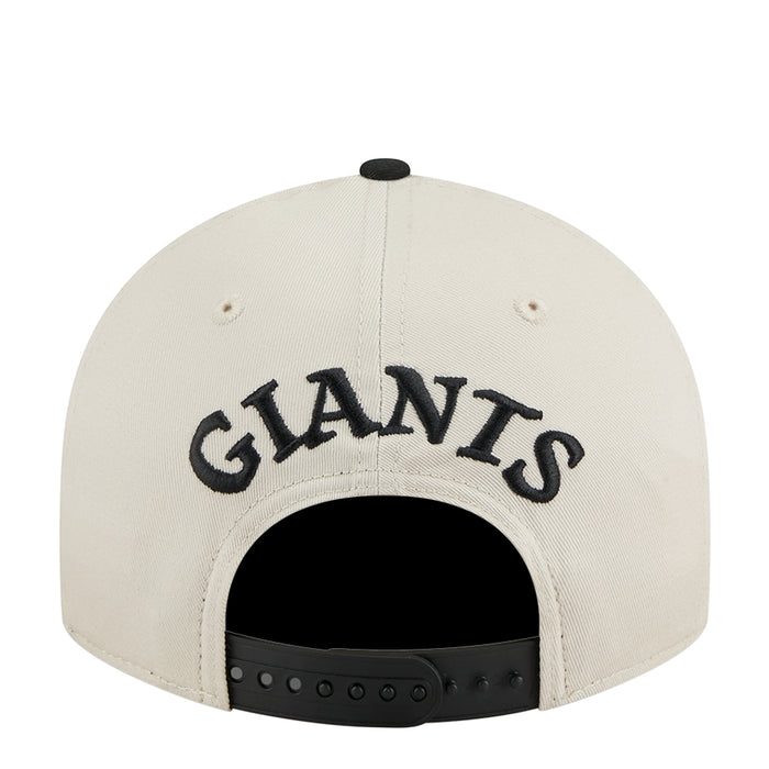 Two-tone baseball cap with cream back, large Giants lettering, black snapback