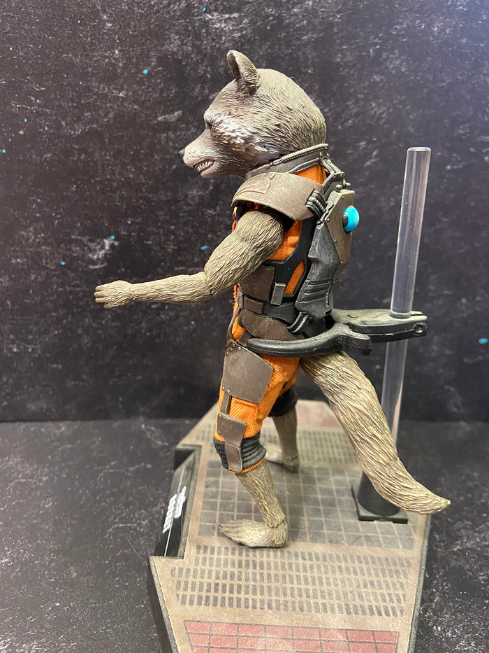 HOT TOYS ROCKET RACOON