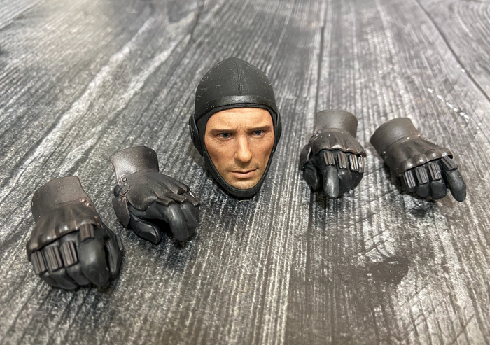 HOT TOYS TAKEYA - PANZER KERBEROS 1/6 FIGURE
