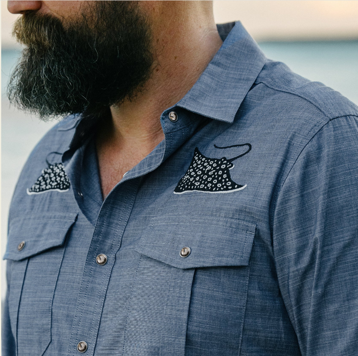 Howler Bros Gaucho Snapshirt - Patrolling Rays