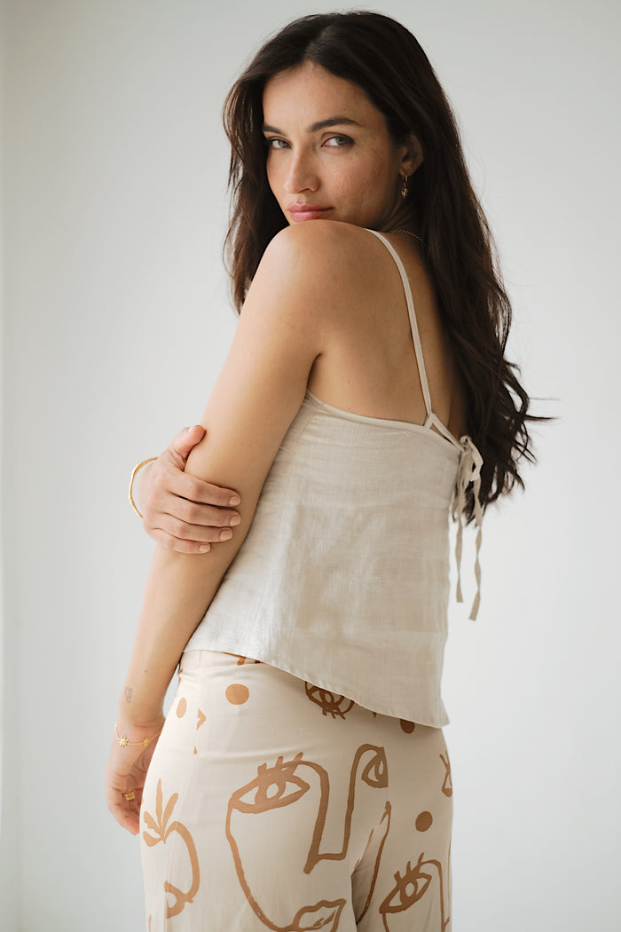 JENNY SINGLET - Macadamia