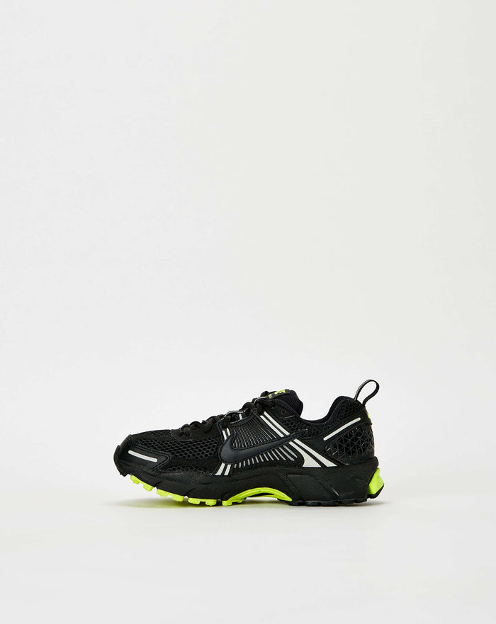 Nike Kids' Vomero 5 (GS). Underground Footwear. Rule of Next Streetwear.