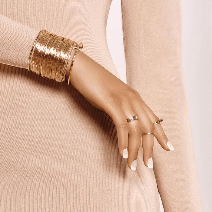 KISS Nude Revolutioary Natural Nails 28 Nails Glue Included KAN01 (French Nude
Breathtaking)