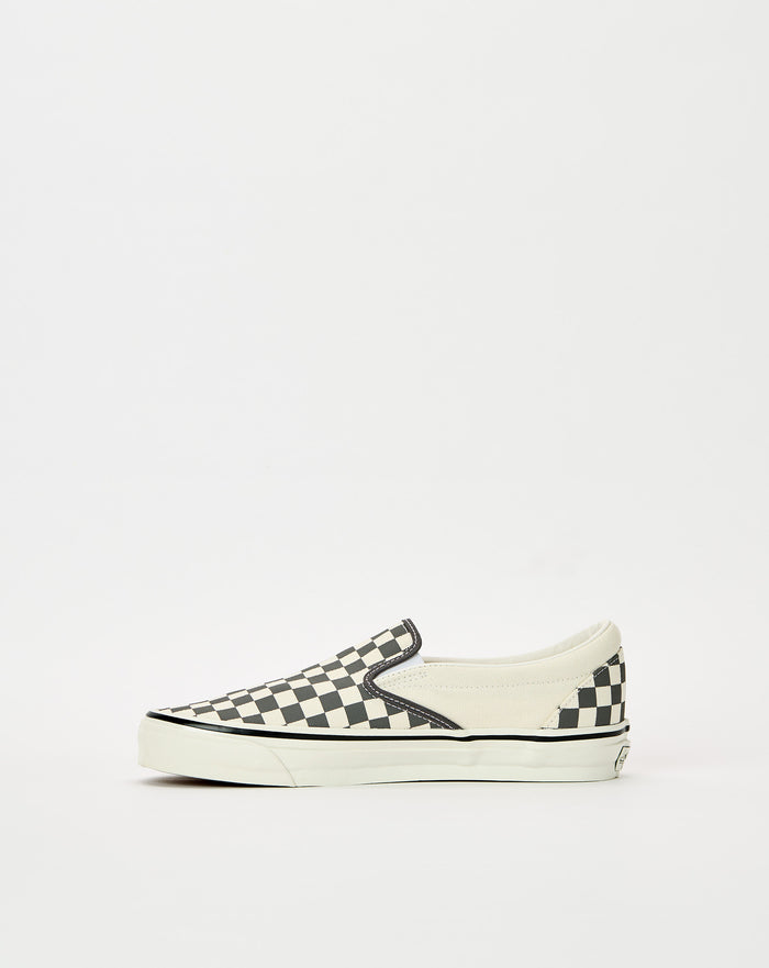Vans LX Classic Slip-On 98. Underground Footwear. Rule of Next Streetwear.