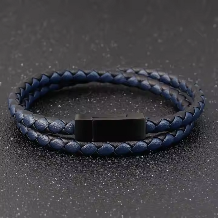 Men’s Leather Bracelet with Black/Brown Woven PatternSophisticated Design Meets Everyday Comfort
Elevate your style with our Men’s Leather Bracelet, a versatile accessory that combines timeless craftsmanship with a modLeather BraceletsT.M.JTheodore Men's JewelryMen’s Leather Bracelet