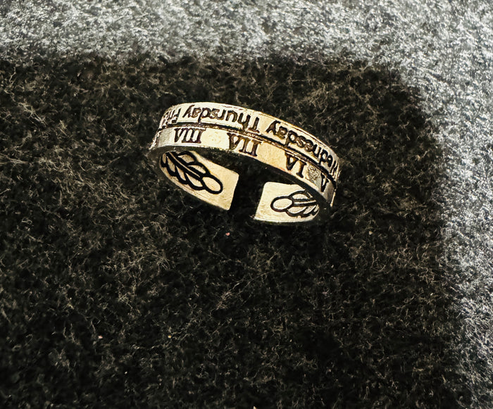 Men/Women Adjustable Silver Roman Numeral Open Cuff Finger Ring w/ Engraved Days
