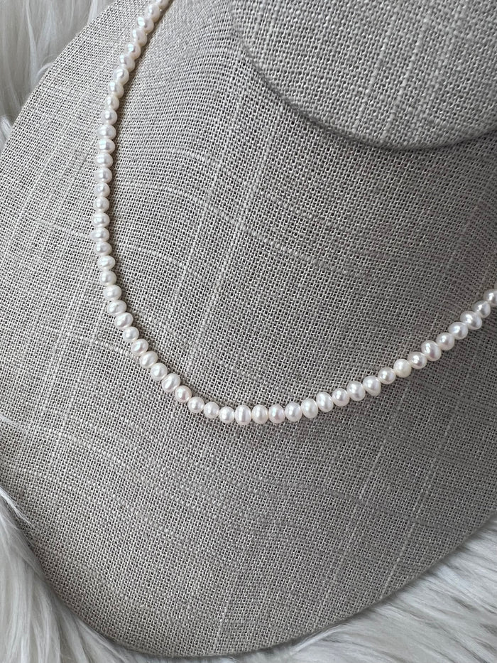 Pearl Choker