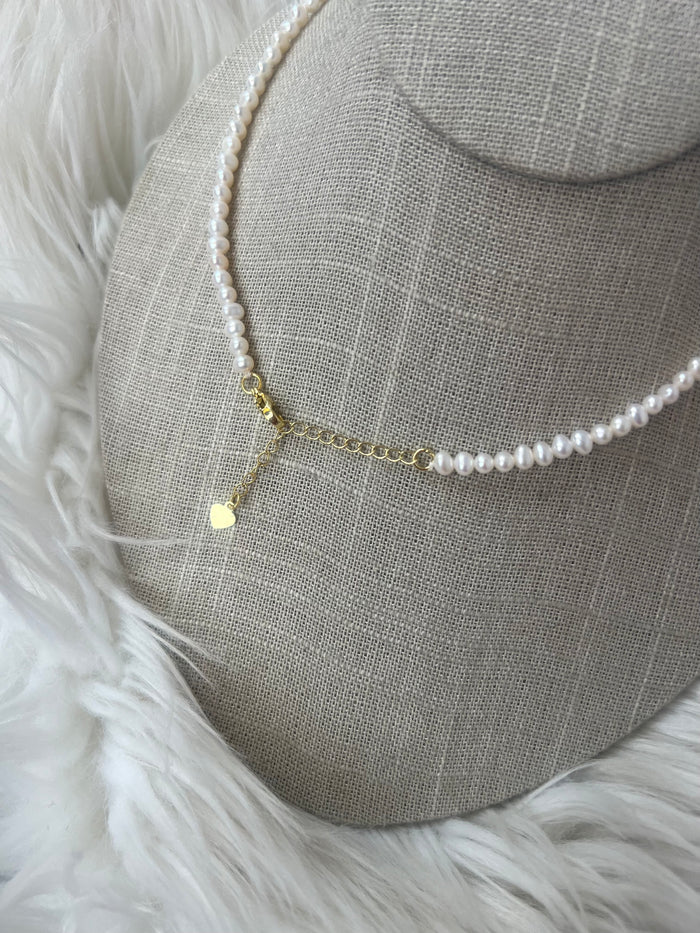 Pearl Choker