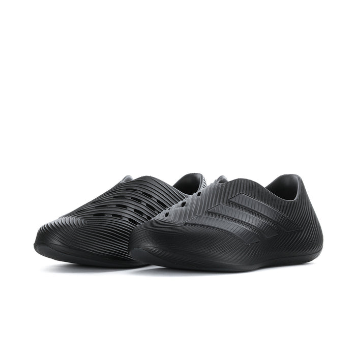 Men's slip-on sport shoes, dark black textured upper with ventilation details