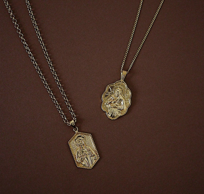vincent de paul and St dwynwen
neckalce gold