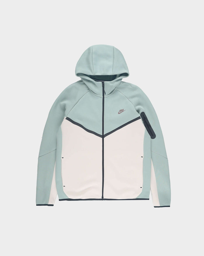 Nike Tech Fleece Full-Zip Windrunner Hoodie. Underground Apparel. Rule of Next Streetwear.