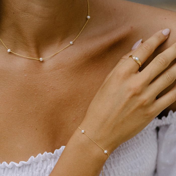 The Maisy Chain & Pearl Bracelet - SILVER