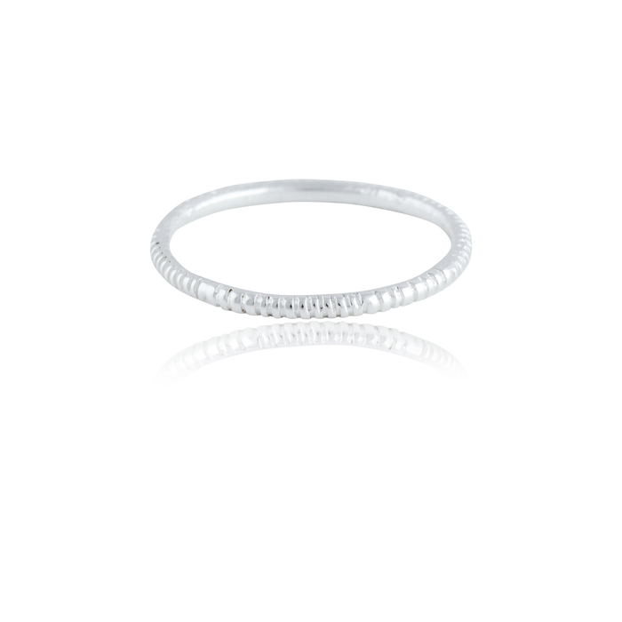 The Met stripe band ring silver on white background with reflection