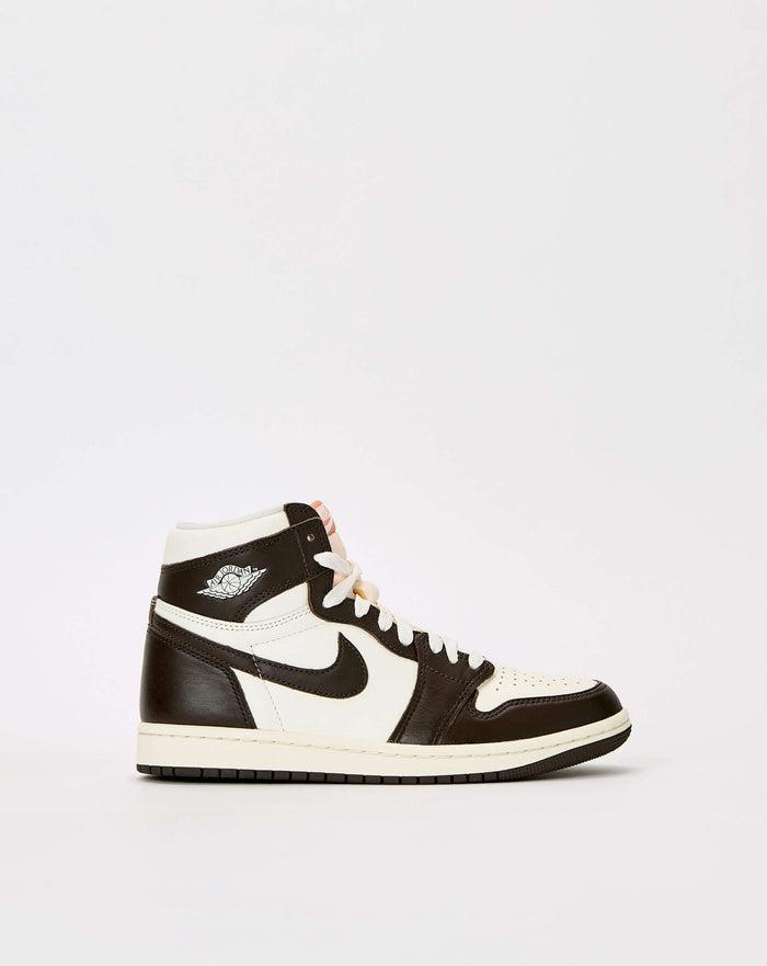 Air Jordan Women's Air Jordan 1 Retro High OG. Underground Footwear. Rule of Next Streetwear.