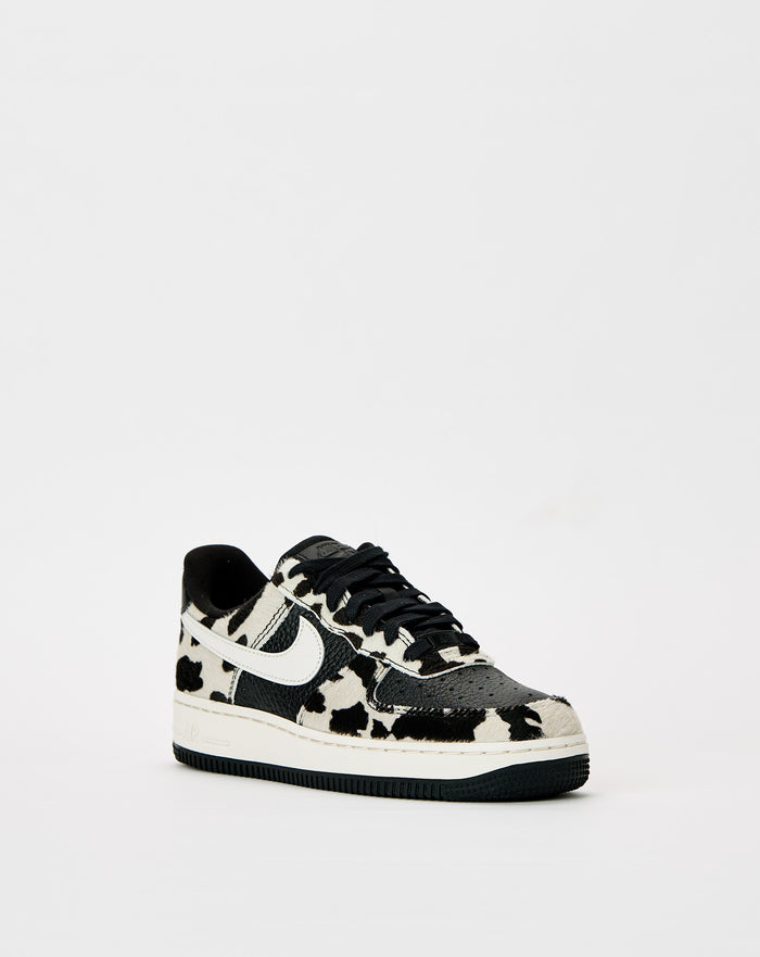 Nike Women's Air Force 1 '07. Underground Footwear. Rule of Next Streetwear.