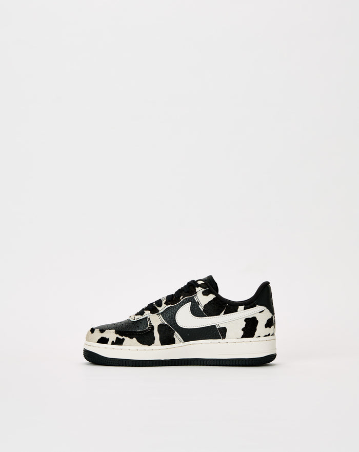 Nike Women's Air Force 1 '07. Underground Footwear. Rule of Next Streetwear.
