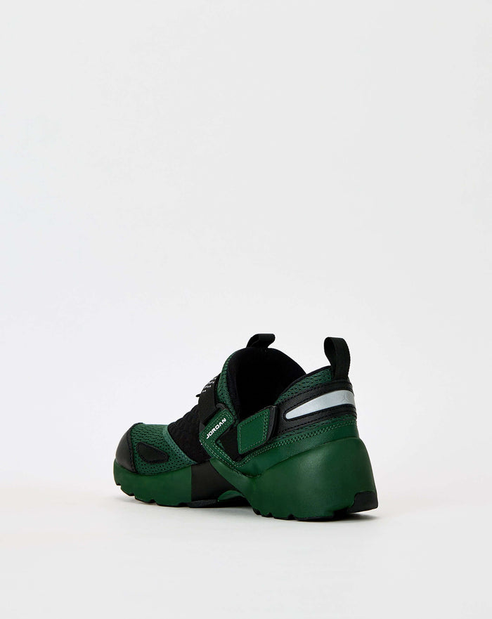 Air Jordan Women's Air Jordan Trunner LX. Underground Footwear. Rule of Next Streetwear.