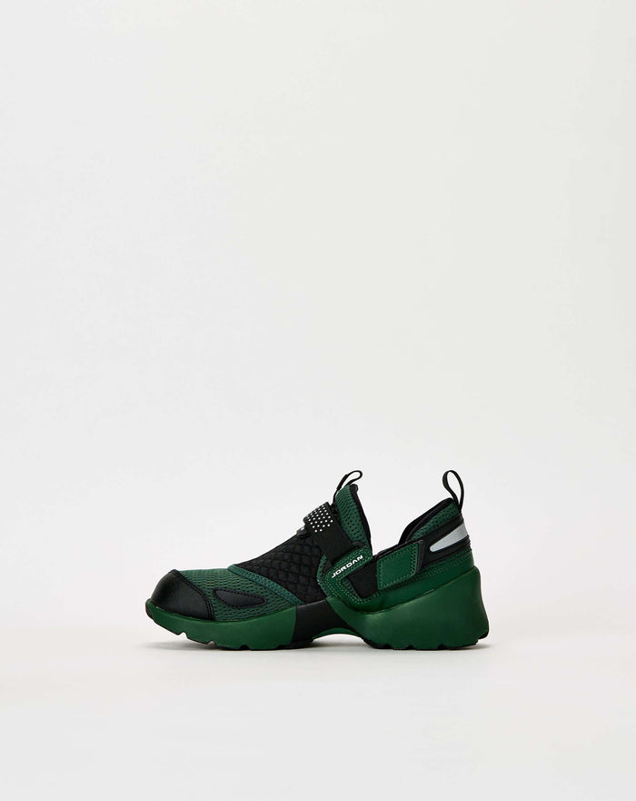 Air Jordan Women's Air Jordan Trunner LX. Underground Footwear. Rule of Next Streetwear.
