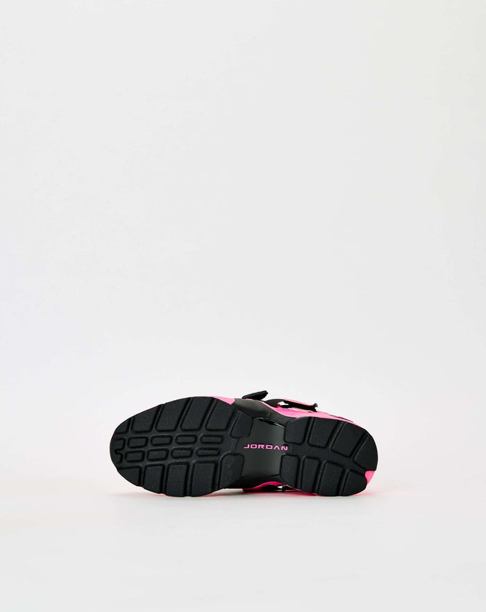 Air Jordan Women's Air Jordan Trunner LX. Underground Footwear. Rule of Next Streetwear.