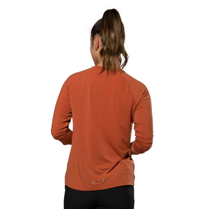 color:CLAY||view:SKU Image On Body||gender:Women||seo:Women's Canyon Merino 3/4 Sleeve Jersey