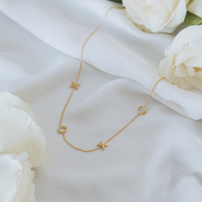 Luna & Rose XOXO Necklace - Gold